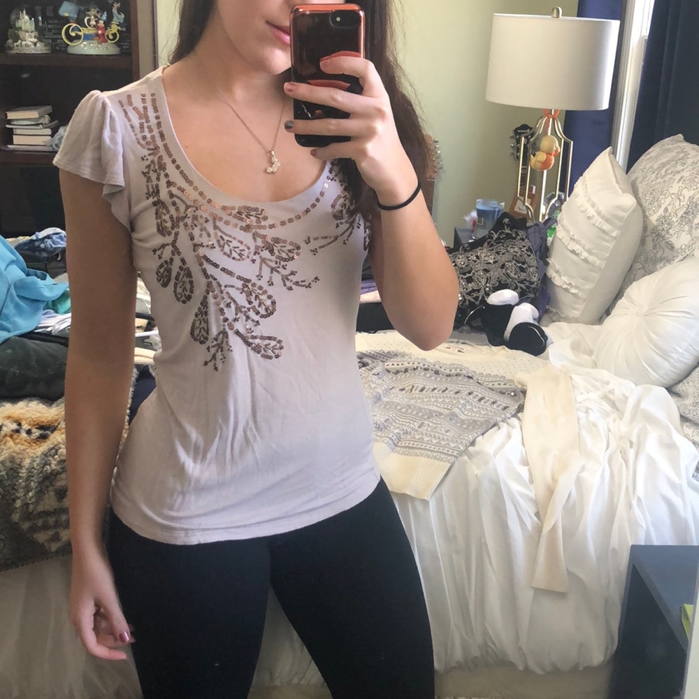 Flutter sleeve scoop neck tee with bronze beading